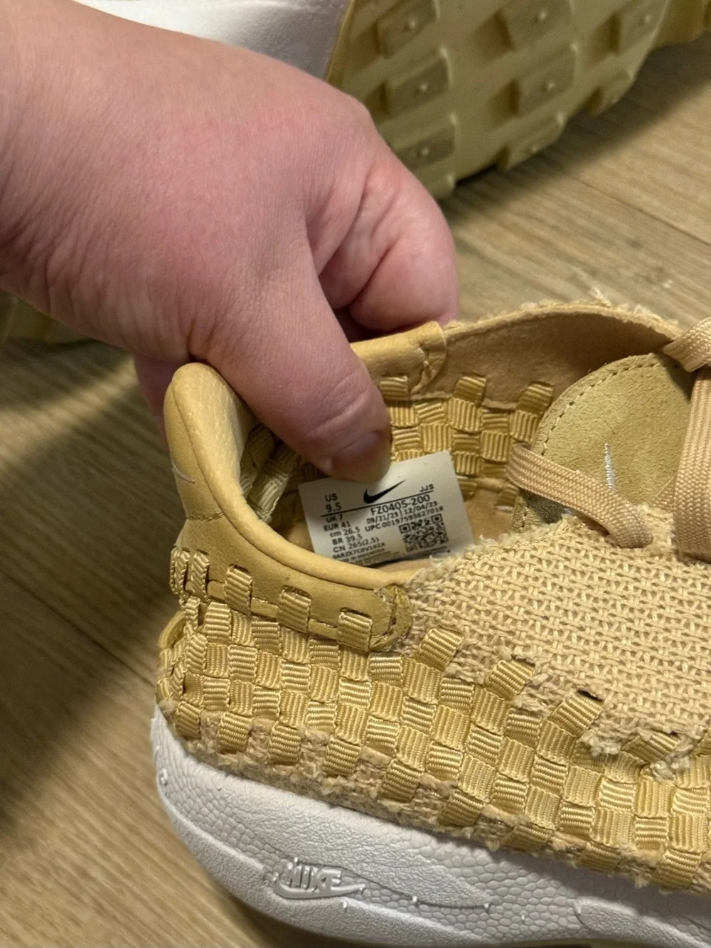 Nike Air Footscape Woven Sesame Sneakers